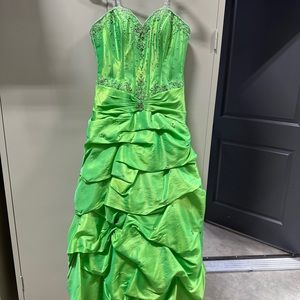 Mari Lee lime green prom dress